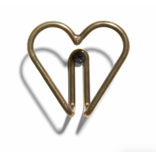 Металлический крючок для одежды Heart Hook золотого цвета в скандинавском стиле 
